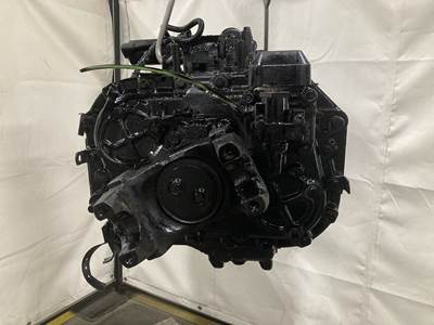 Fuller FAOM15810S-EC3 Transmission for a Peterbilt 579