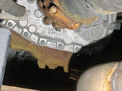 Fuller FAOM15810S-EN3 Transmission for a International Prostar