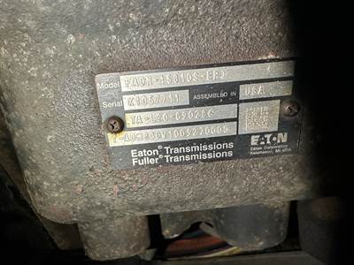 Fuller FAOM15810S-EP3 Transmission for a Peterbilt 579
