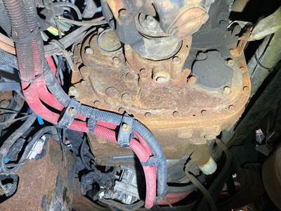 Fuller FM14E310B-LAS Transmission for a Freightliner Cascadia