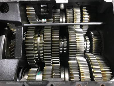 Fuller FM15E310B-LAS Transmission for a Freightliner Cascadia