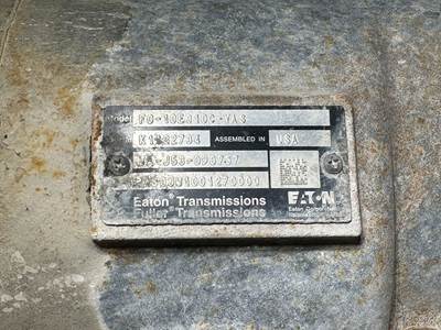 Fuller FO10E310C-VAS Transmission for a Kenworth T370