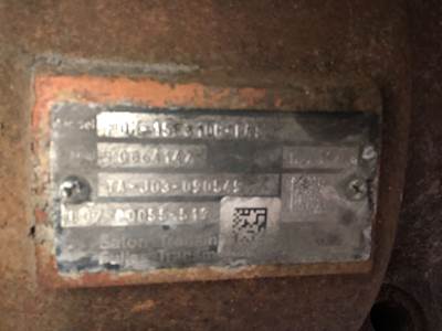 Fuller FOM15E310C-LAS Transmission for a Freightliner Cascadia