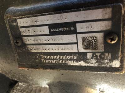 Fuller FOM16E310C-LAS Transmission for a Kenworth T660