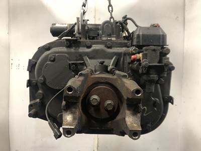 Fuller FOM16E310C-LAS Transmission for a Kenworth T680