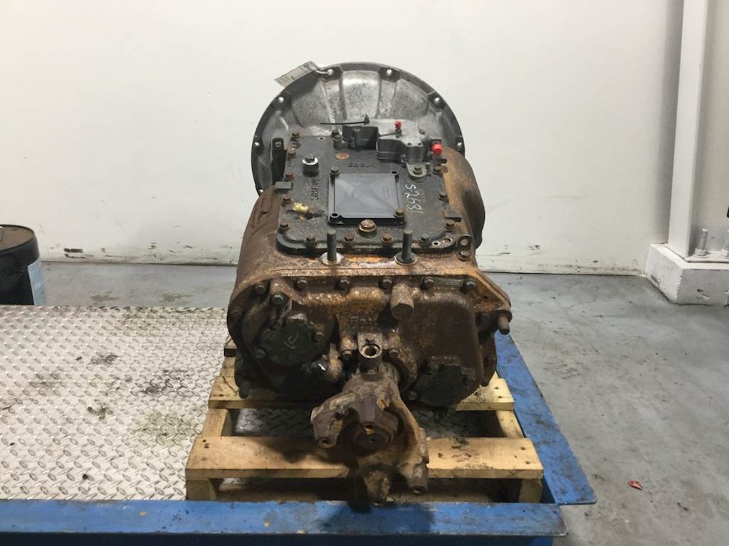 2011 Fuller FRM15210B Transmission for a FREIGHTLINER CASCADIA For Sale