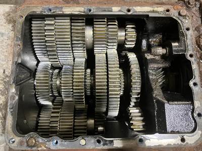 Fuller FRO17210C Transmission for a Mack Cxu