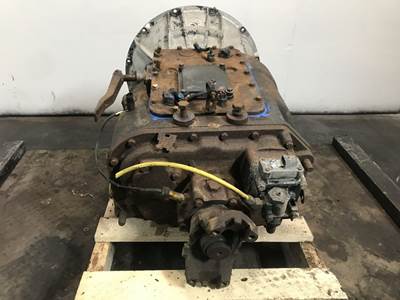 Fuller RTAO16710C-AS Transmission for a Freightliner C120 Century