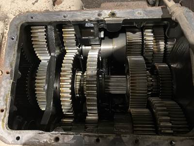 Fuller RTLO16610B Transmission for a Volvo VNL