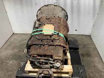 Fuller RTLO16913A Transmission for a Freightliner Cascadia