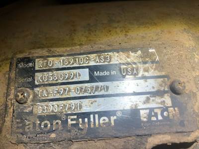 Fuller RTO16910C-AS3 Transmission for a International 9200
