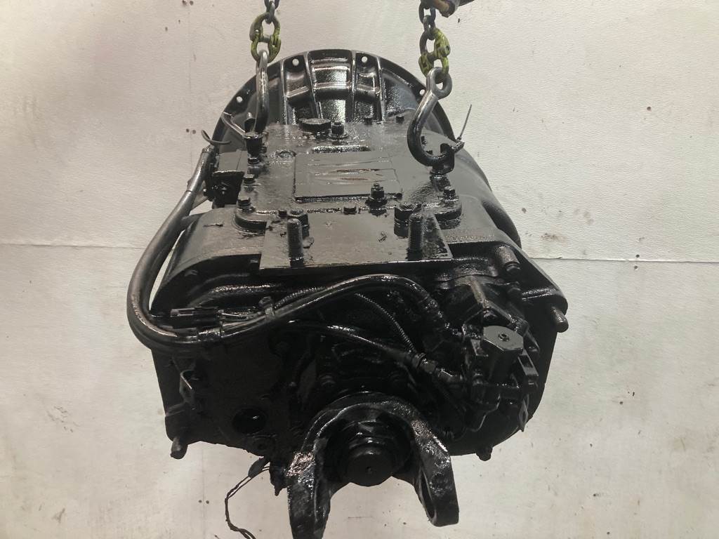1995 Fuller RTX13710C Transmission for a Kenworth T800 For Sale Des