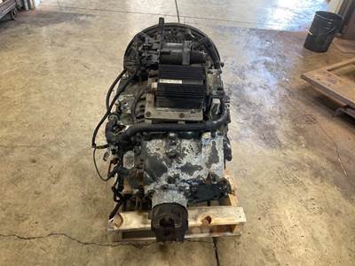 Meritor MO16Z12A Transmission for a Volvo VNL
