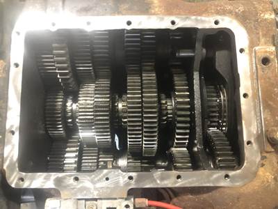 Meritor RM10-135A Transmission for a Volvo Wca