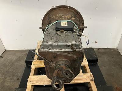 Spicer (TTC) CM5852A Transmission for a Ford L9000