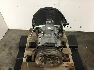 Spicer (TTC) ES52-5A Transmission for a International 1600 Loadstar