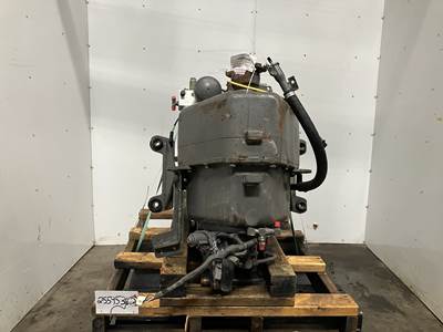 Volvo G746B Transmission