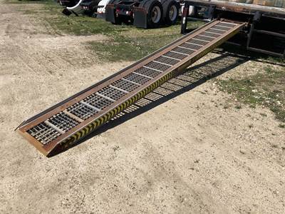 Truck Ramp for a Freightliner M2 106