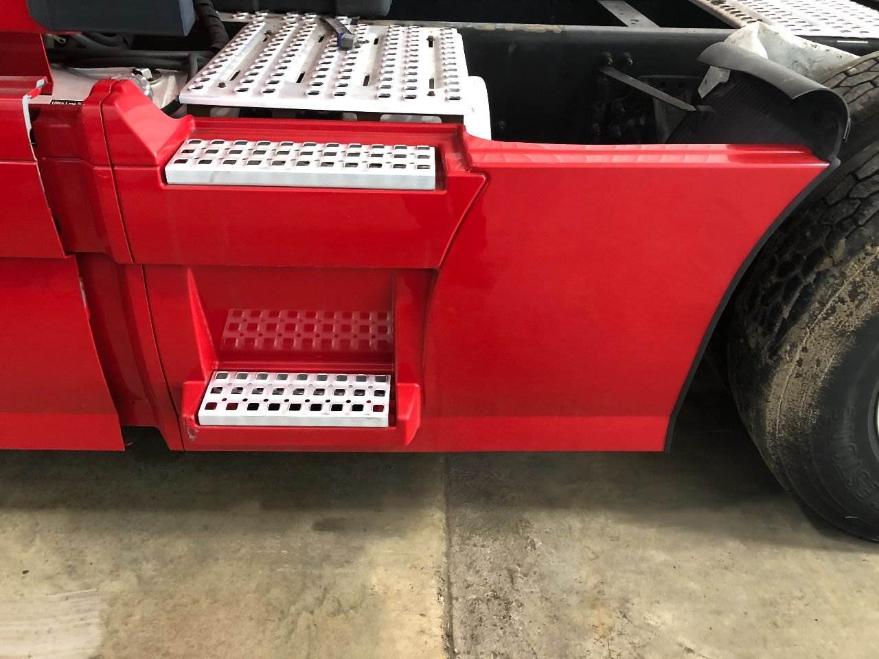 2016 Volvo VNL Truck Skirt For Sale Winimac, IN 25536274