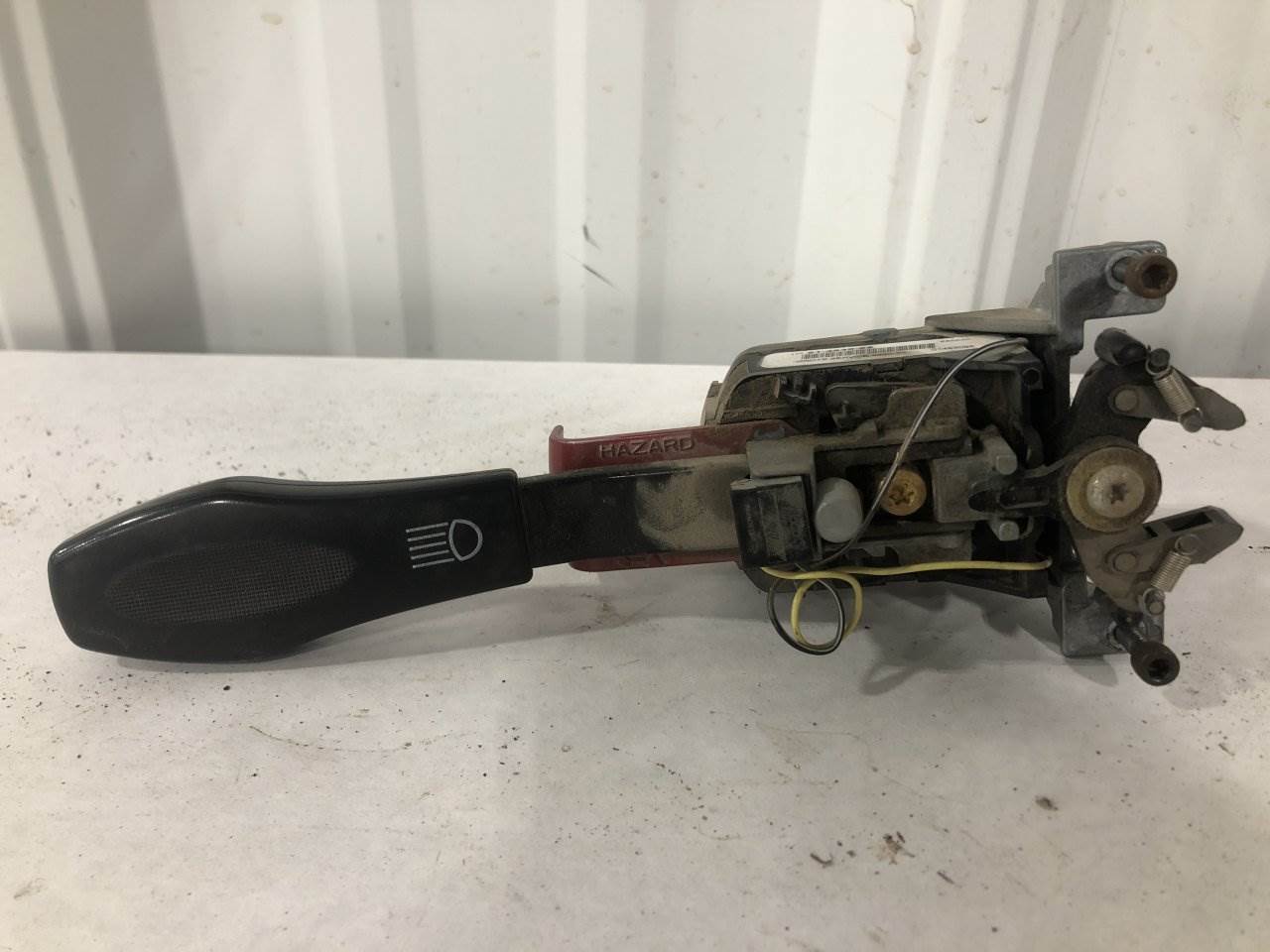 2014 Kenworth T370 Turn Signal Switch For Sale Sioux Falls, SD 01