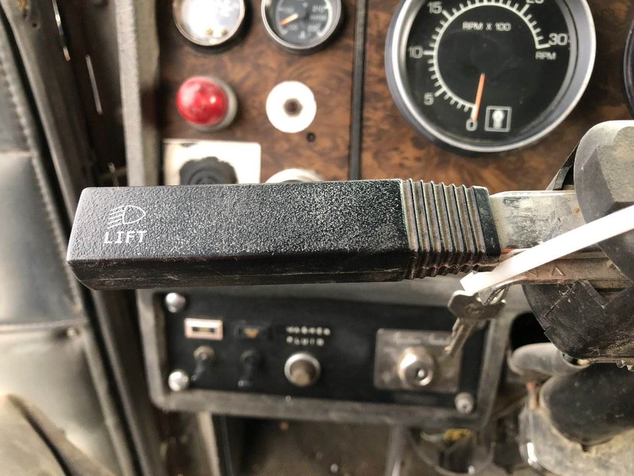 1990 Kenworth T600 Turn Signal Switch For Sale Council Bluffs, IA