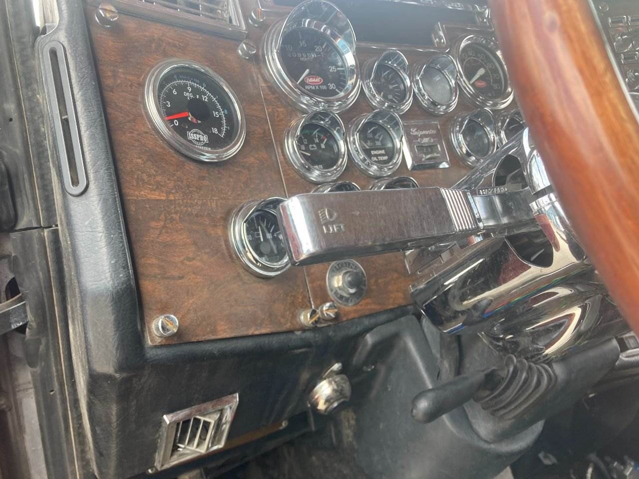 1999 Peterbilt 379 Turn Signal Switch For Sale Kansas City, MO