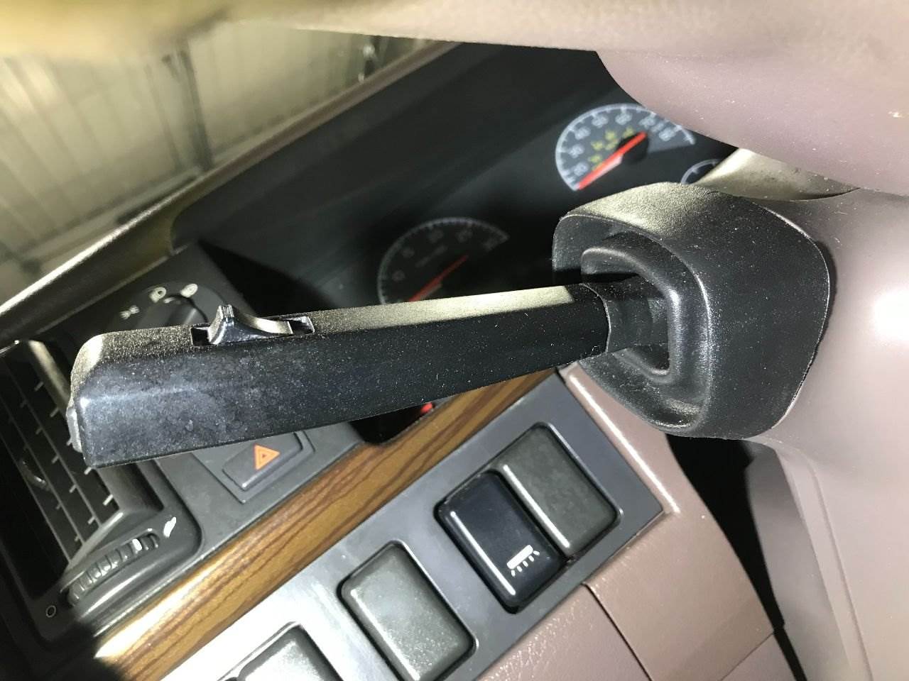 2016 Volvo VNL Turn Signal Switch For Sale Sioux Falls, SD 25450828