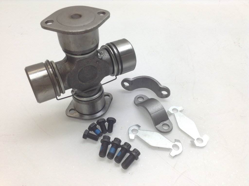Spicer RDS1610 Universal Joint for a SPICER 5674X For Sale Spencer