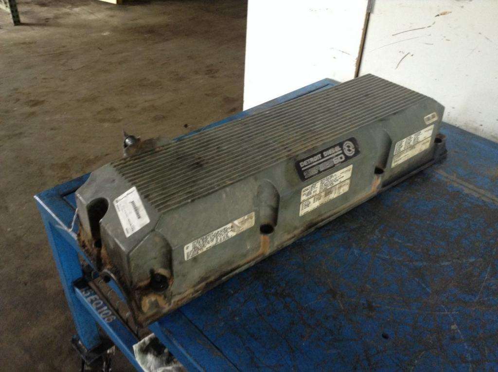 2001 Detroit Series 60 12 7l Valve Cover For A