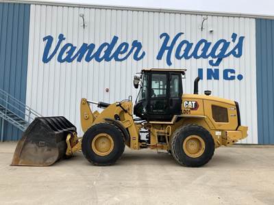 Caterpillar 930M Wheel Loader