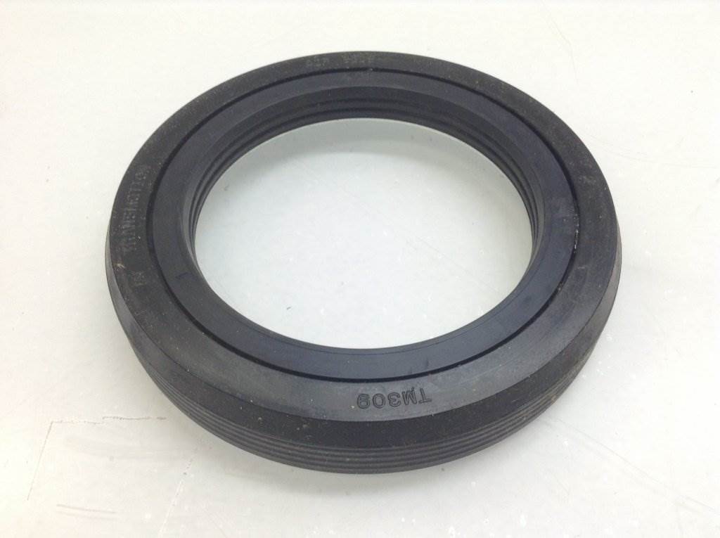 S & S TRUCK & TRCTR TM309 Wheel Seal For Sale Spencer, IA S18140