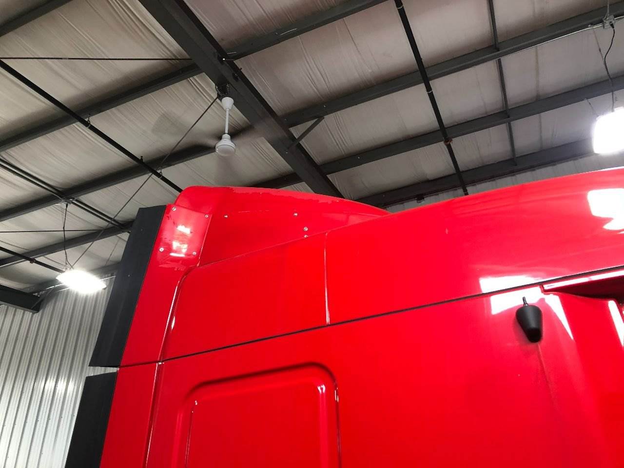 2013 Freightliner Cascadia Wind Deflector For Sale Winimac, IN