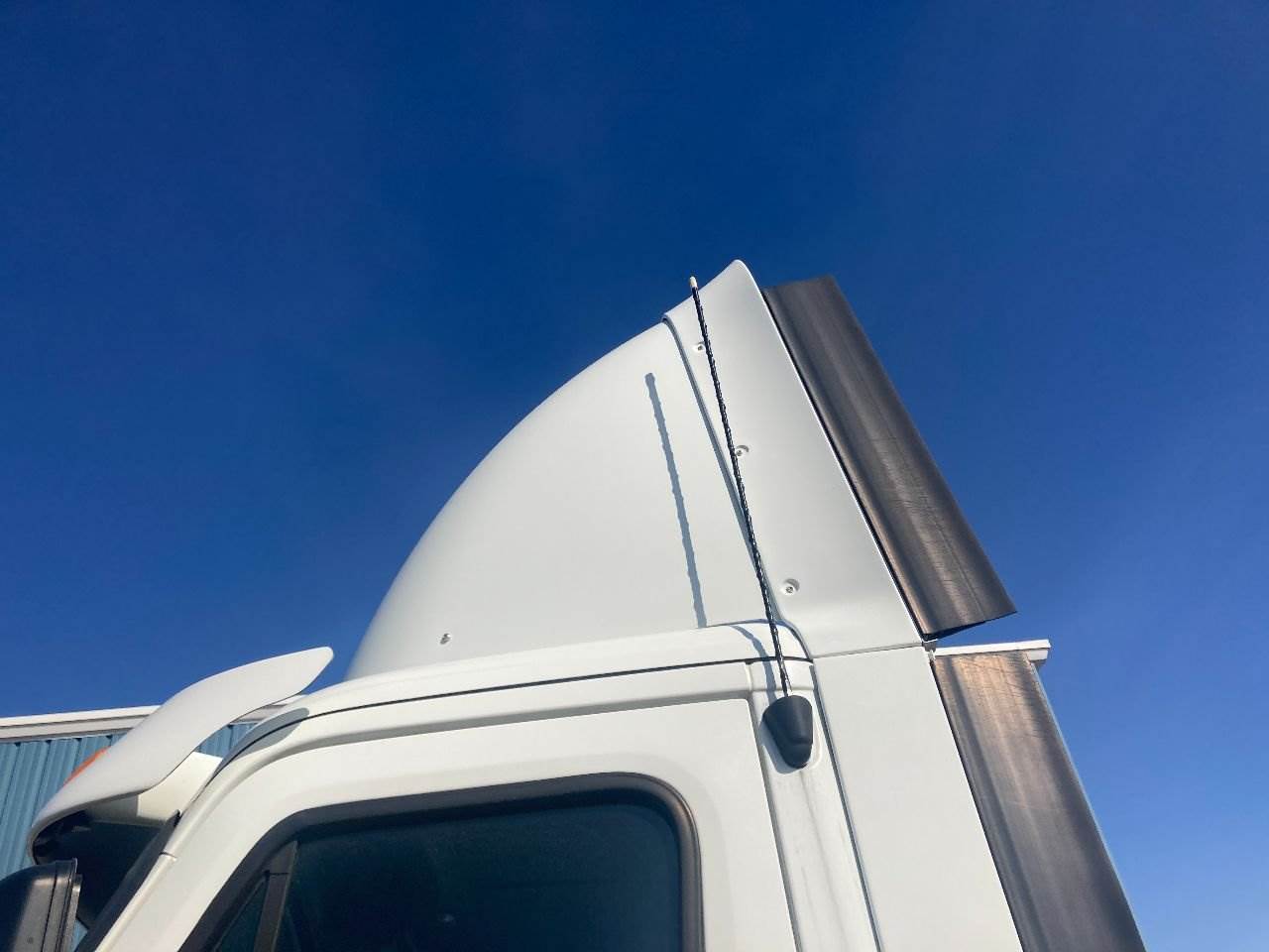 2012 Freightliner Cascadia Wind Deflector For Sale Kansas City, MO