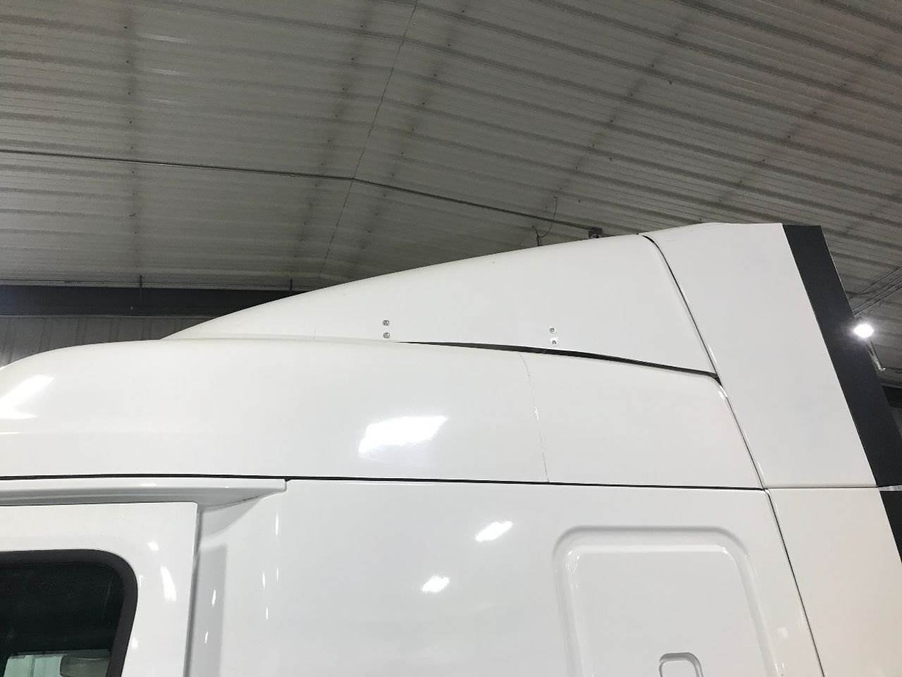 2016 Freightliner Cascadia Wind Deflector For Sale Sioux Falls, SD