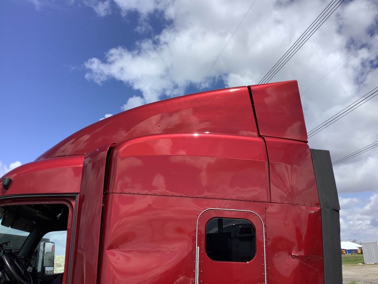 2017 Peterbilt 579 Wind Deflector For Sale Spencer, IA 25433977
