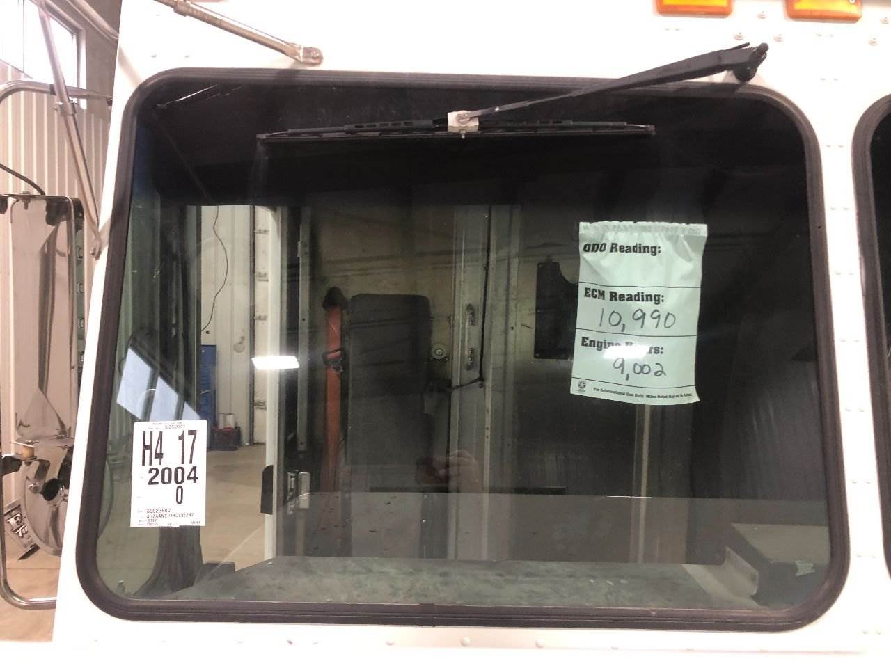 2004 Freightliner MT Windshield Glass For Sale Winimac, IN 25142209