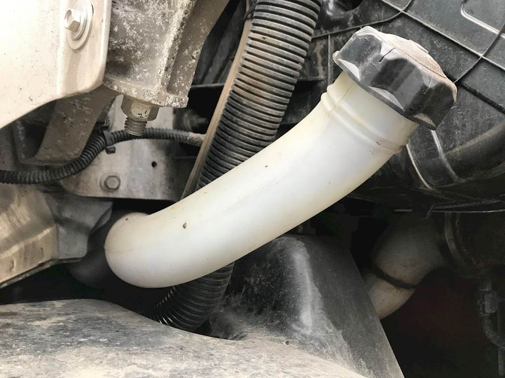 2016 Freightliner Cascadia Windshield Washer Reservoir For Sale