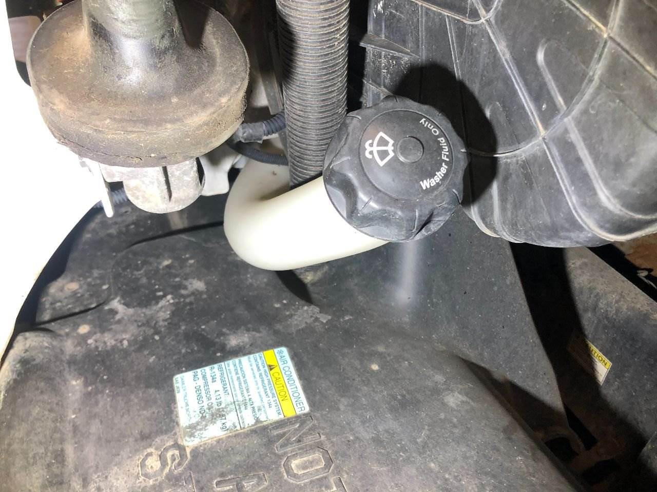 2016 Freightliner Cascadia Windshield Washer Reservoir For Sale Sioux