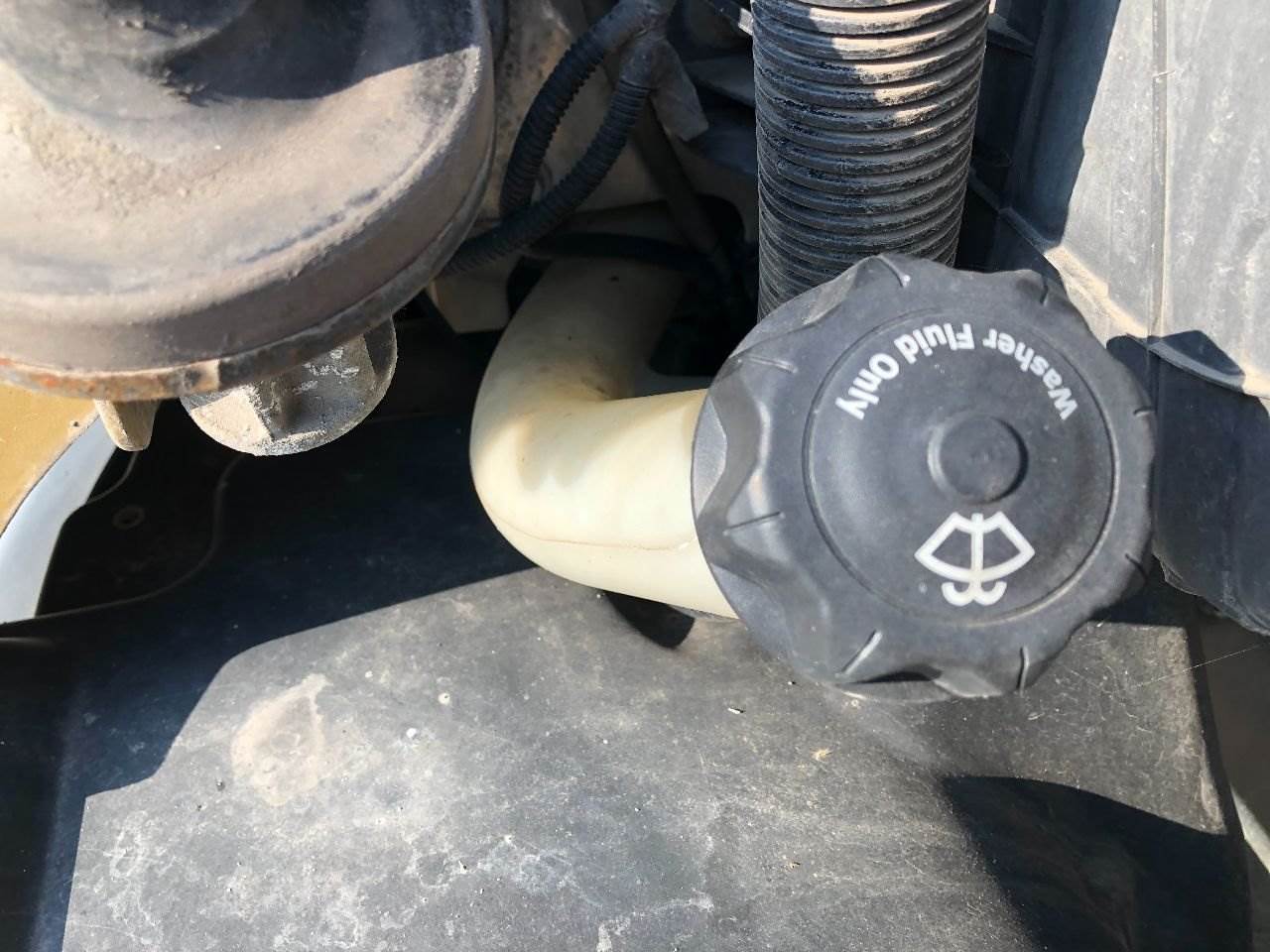 2014 Freightliner Cascadia Windshield Washer Reservoir For Sale Des Moines, IA 25299416