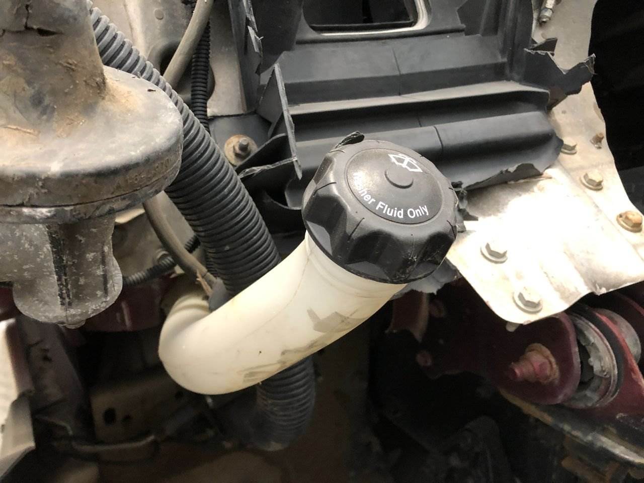 2016 Freightliner Cascadia Windshield Washer Reservoir For Sale