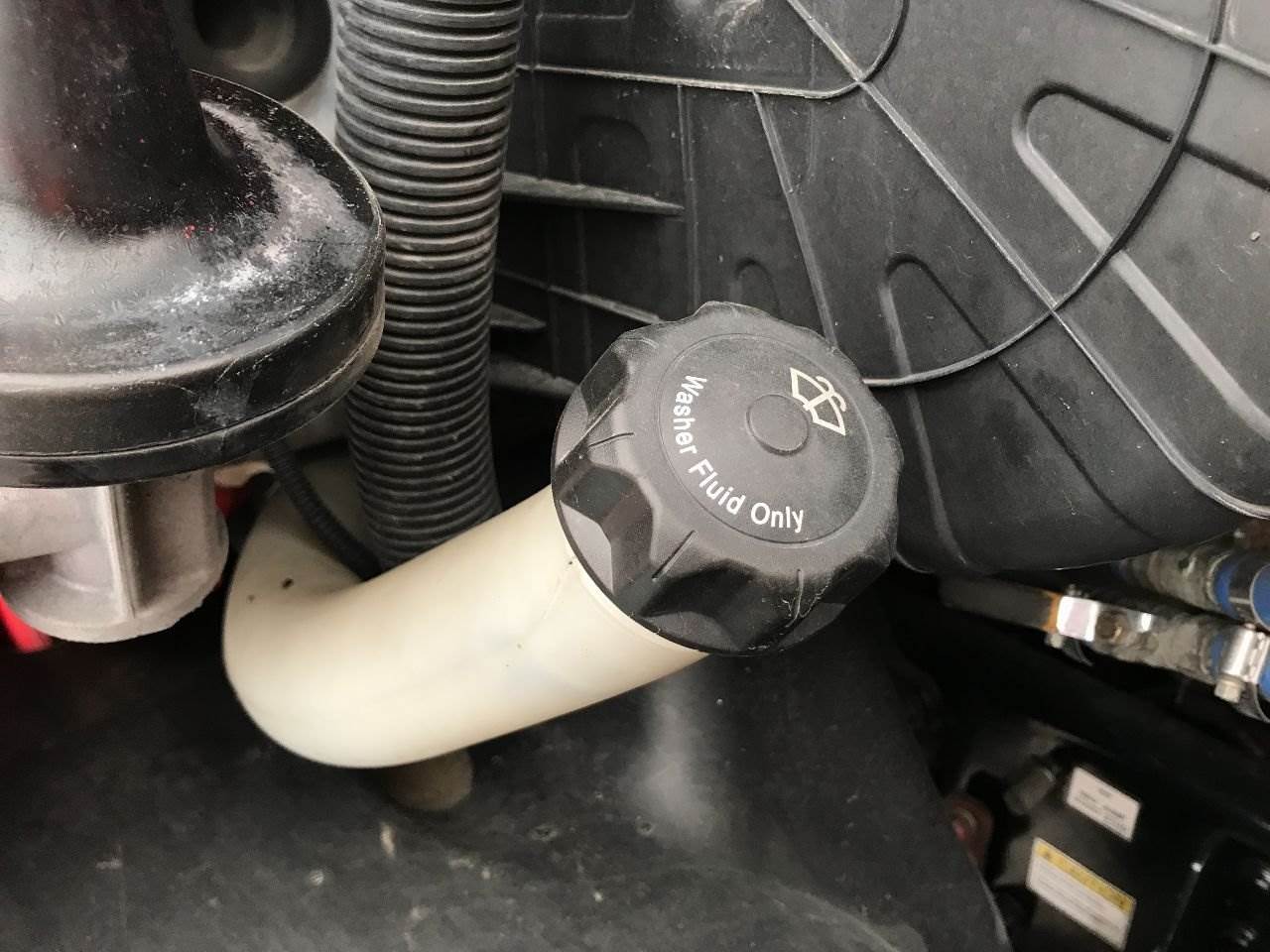 2016 Freightliner Cascadia Windshield Washer Reservoir For Sale Council Bluffs, IA 25430205