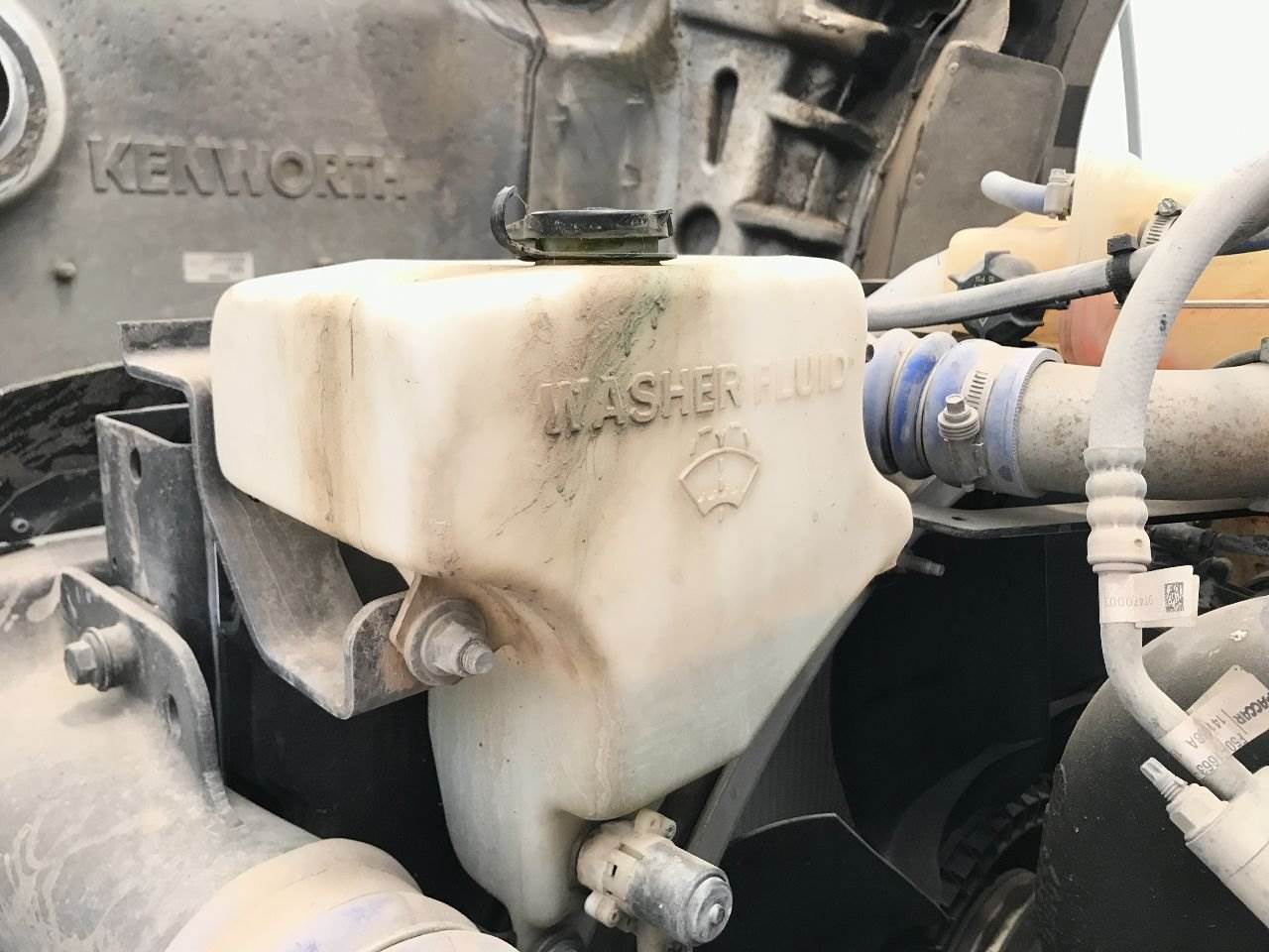 2017 Kenworth T880 Windshield Washer Reservoir For Sale Council