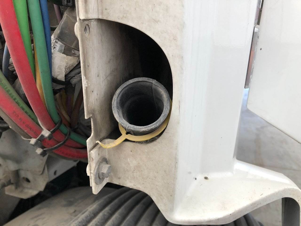 2016 Volvo VNL Windshield Washer Reservoir For Sale Council Bluffs