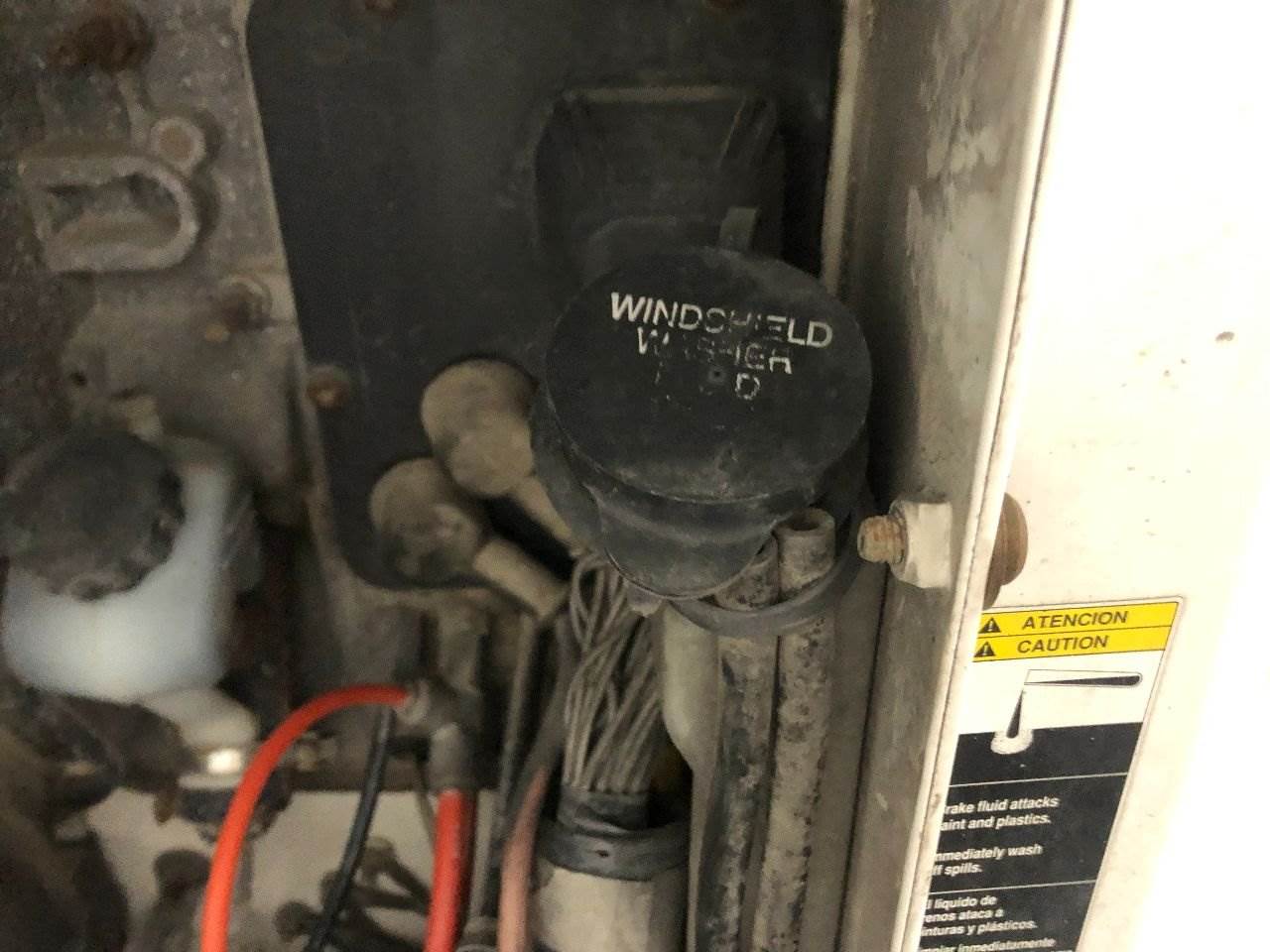 1998 Volvo VNL Windshield Washer Reservoir For Sale Spencer, IA