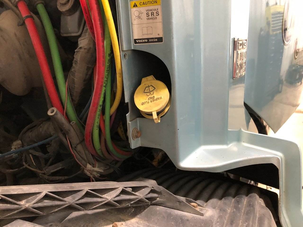 2012 Volvo VNL Windshield Washer Reservoir For Sale Winimac, IN