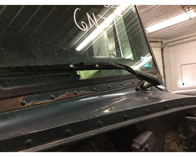 2003 Peterbilt 379 Windshield Wiper Arm For Sale, 1,652,661 Miles