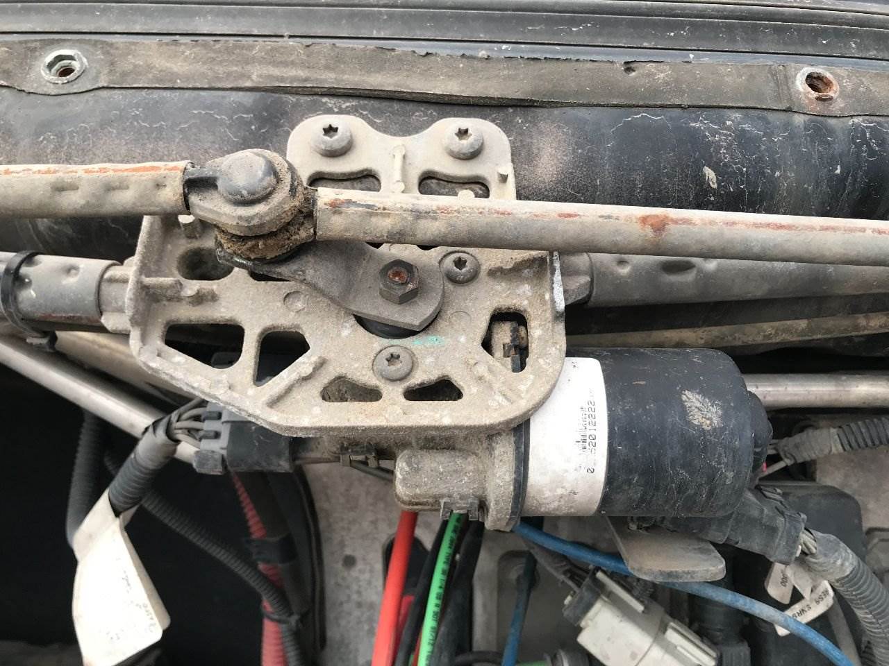 2013 Freightliner Cascadia Windshield Wiper Motor For Sale Council