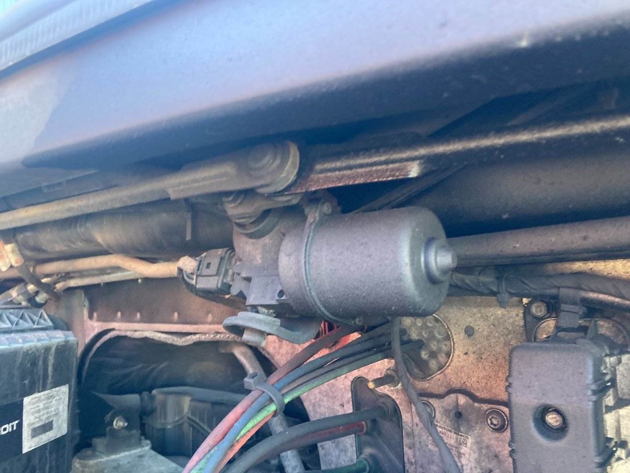 2018 Freightliner Cascadia Windshield Wiper Motor For Sale Kansas