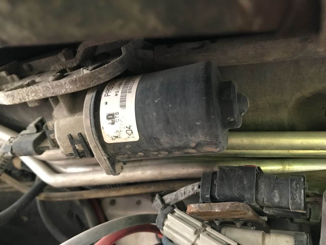 2012 Freightliner Cascadia Windshield Wiper Motor For Sale Council
