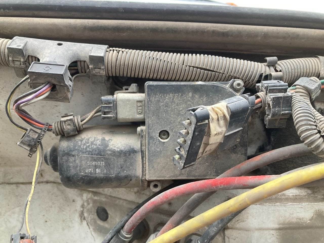 1992 GMC TopKick Windshield Wiper Motor For Sale Des Moines, IA
